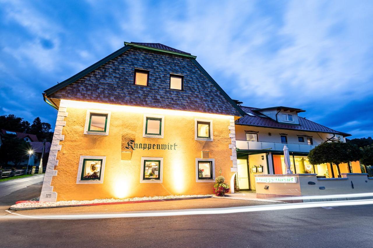 Gasthof Knappenwirt Mariahof Extérieur photo
