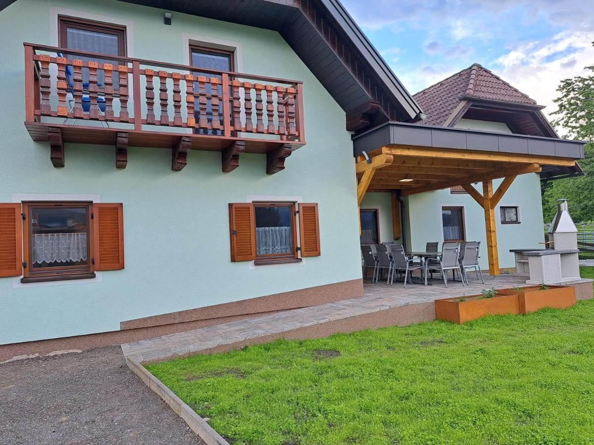 Gasthof Knappenwirt Mariahof Extérieur photo