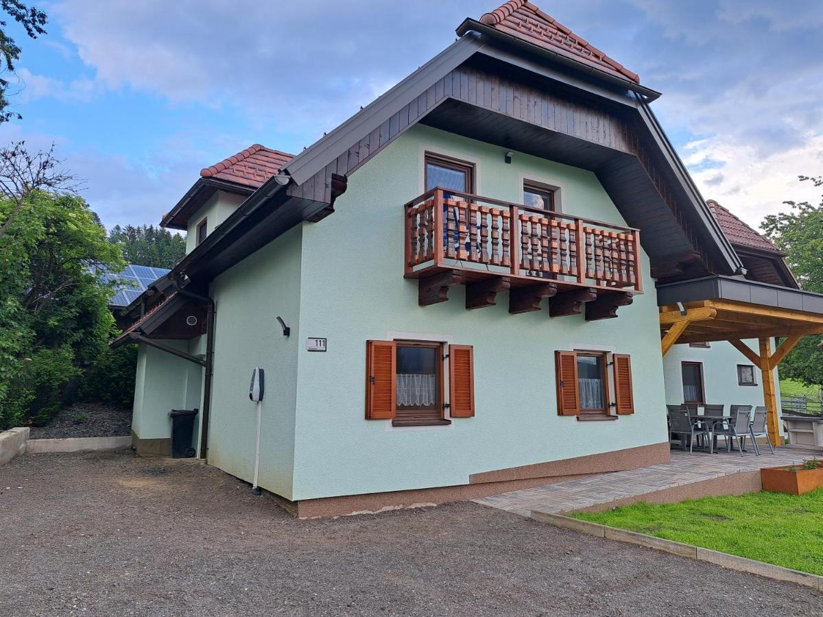 Gasthof Knappenwirt Mariahof Extérieur photo